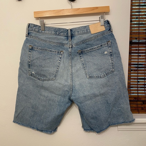 Everlane Cheeky Short - Picture 3 of 3